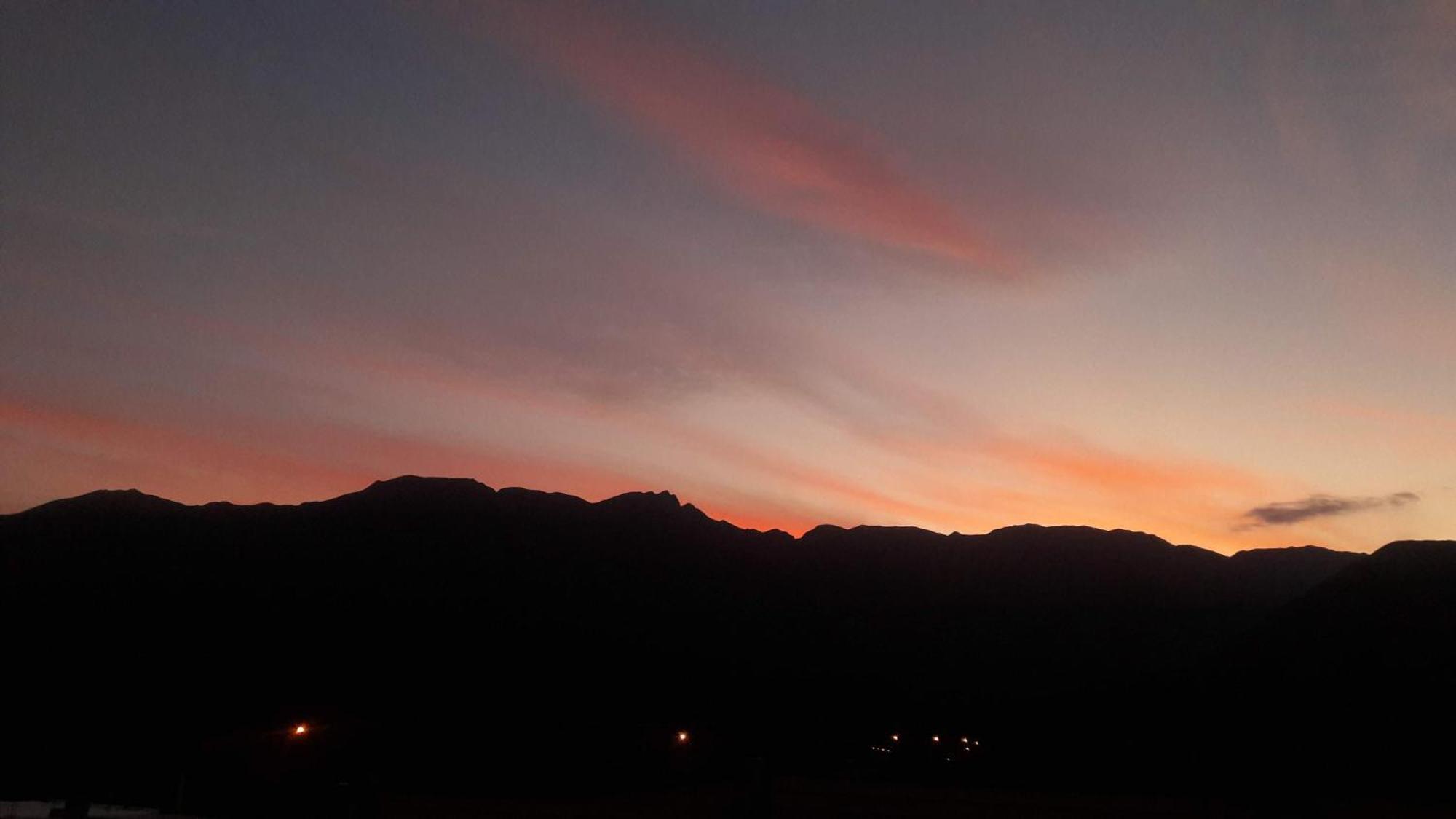 Departamento Boutique De Disenador " Terraza 22 " - Cochera- Vista A La Montana- Cancelacion Gratuita- Pagaras En El Alojamiento Mendoza Eksteriør billede