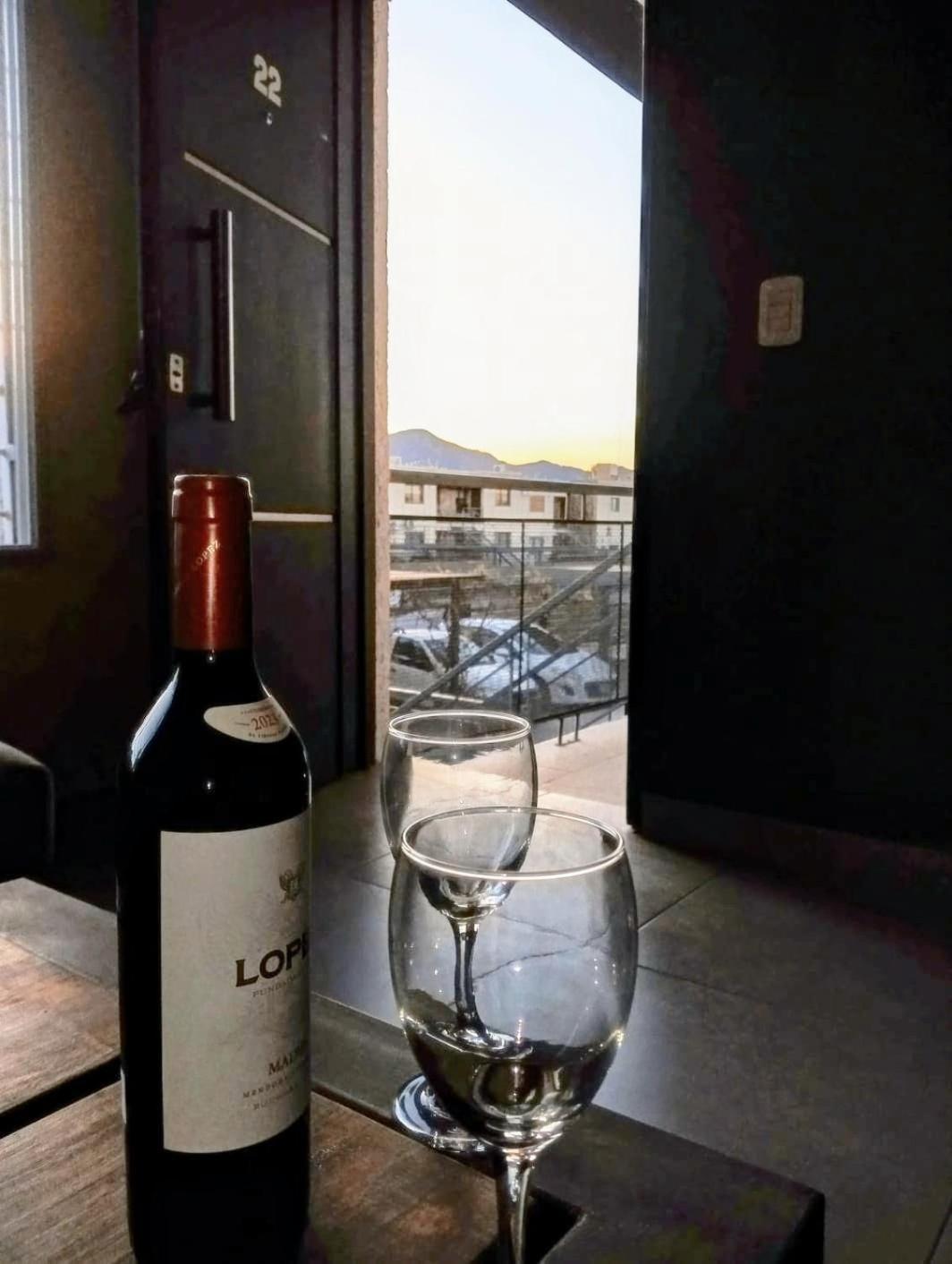 Departamento Boutique De Disenador " Terraza 22 " - Cochera- Vista A La Montana- Cancelacion Gratuita- Pagaras En El Alojamiento Mendoza Eksteriør billede