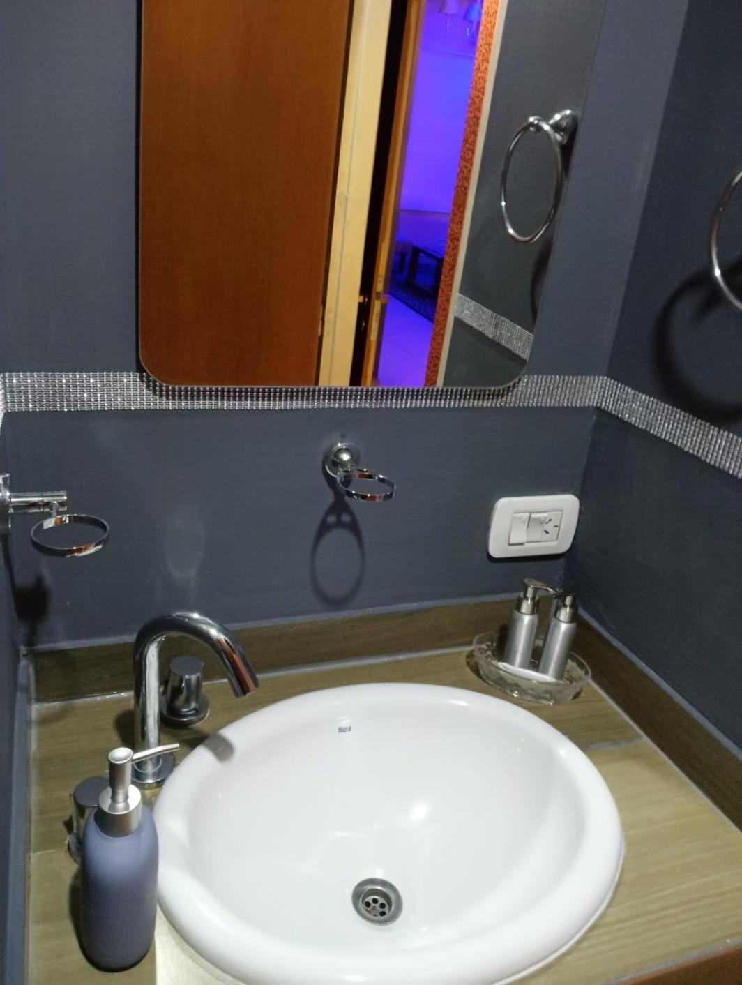 Departamento Boutique De Disenador " Terraza 22 " - Cochera- Vista A La Montana- Cancelacion Gratuita- Pagaras En El Alojamiento Mendoza Eksteriør billede